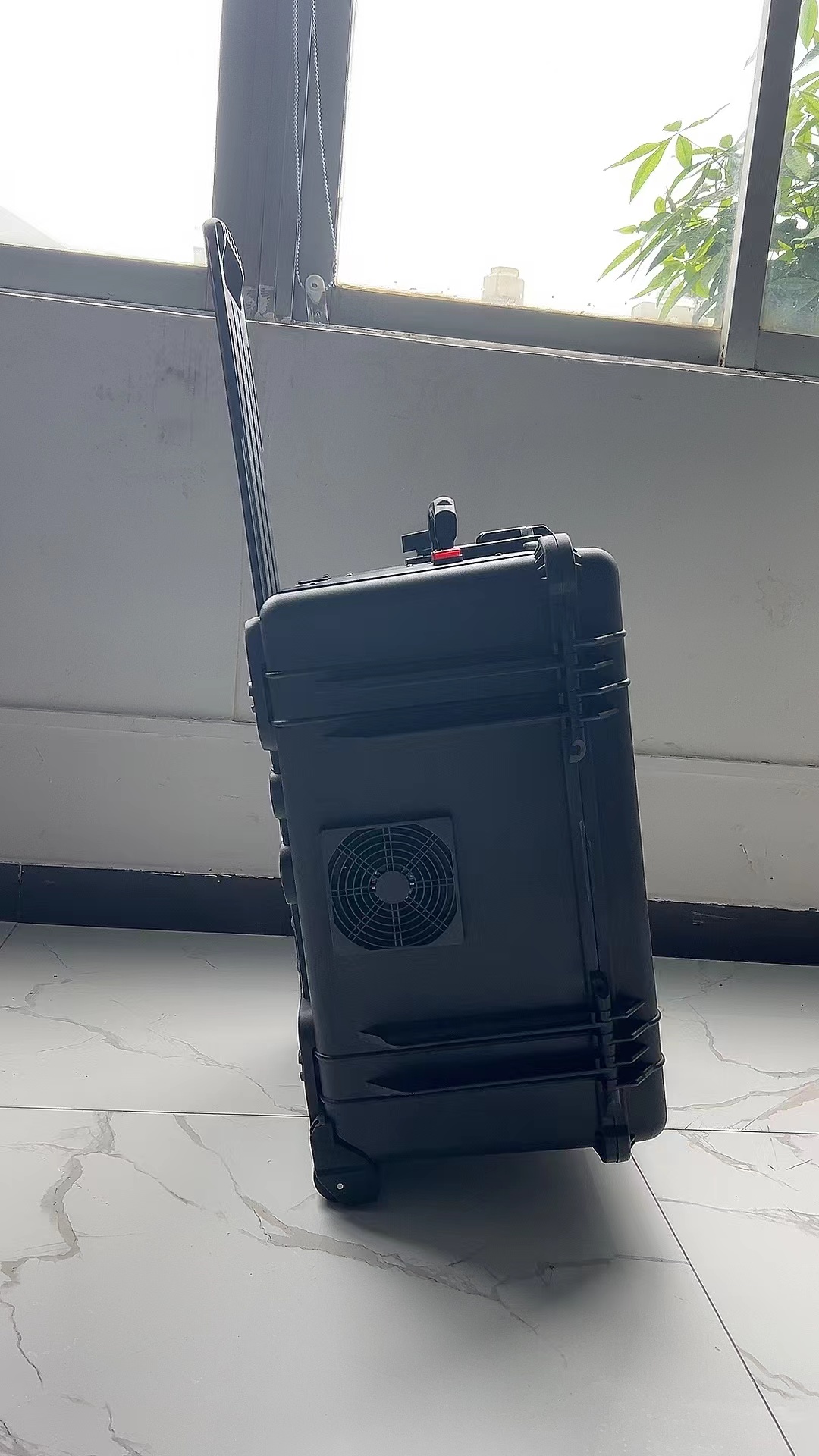 济阳手拉箱型移动通信干扰器